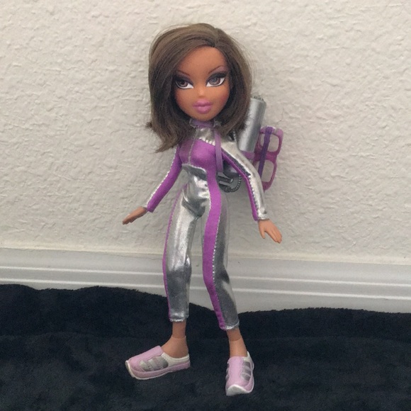Bratz Doll MGA 2001, “Yasmin” with her Scuba Diving Gears. - Picture 2 of 6